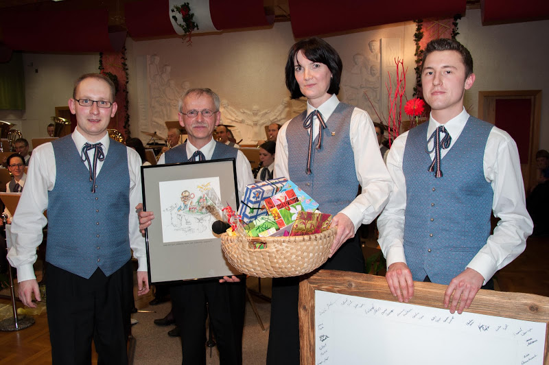 Geschenkuebergabe